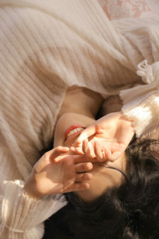 丰满的寡妇
